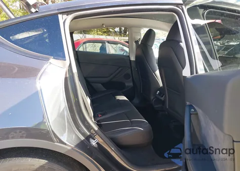 2024 Tesla Model Y Long Range Dual Motor All-Wheel Drive из США, поврежденный, VIN 7SAYGDEE3RF037846